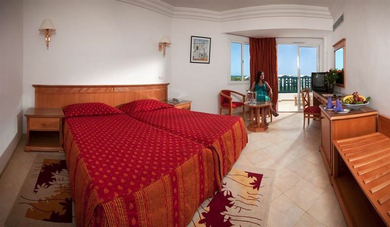 Панорама Riviera Hotel 4*