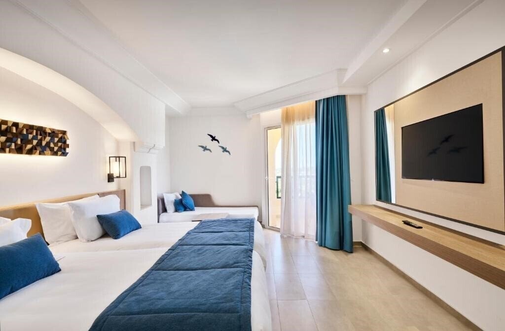 Картинка Tui Suneo Royal Kenz 4*