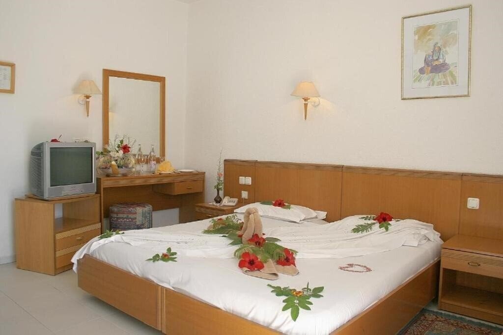 Территория El Mouradi Club Selima 3*