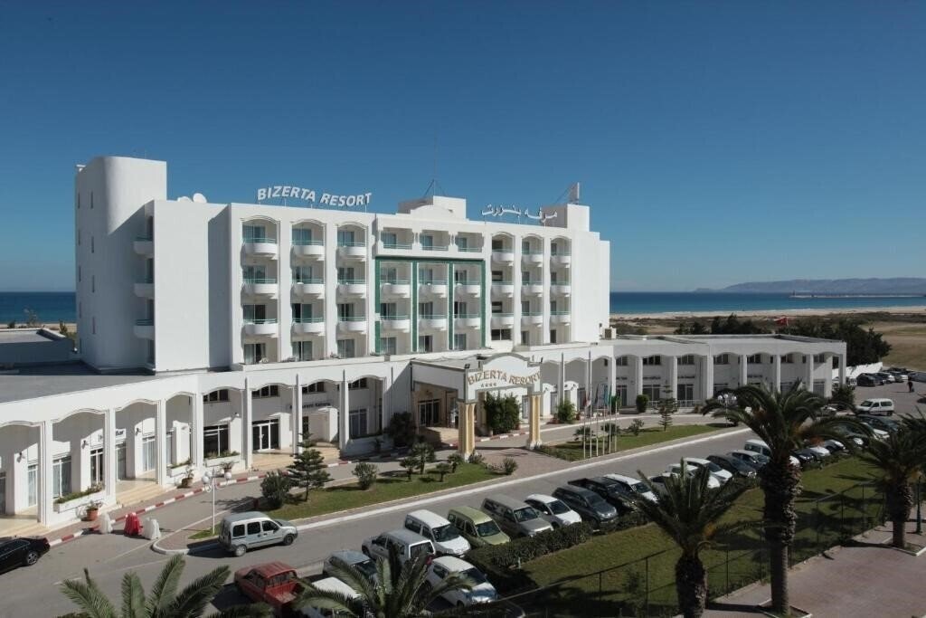 Готель Bizerta Resort 4*