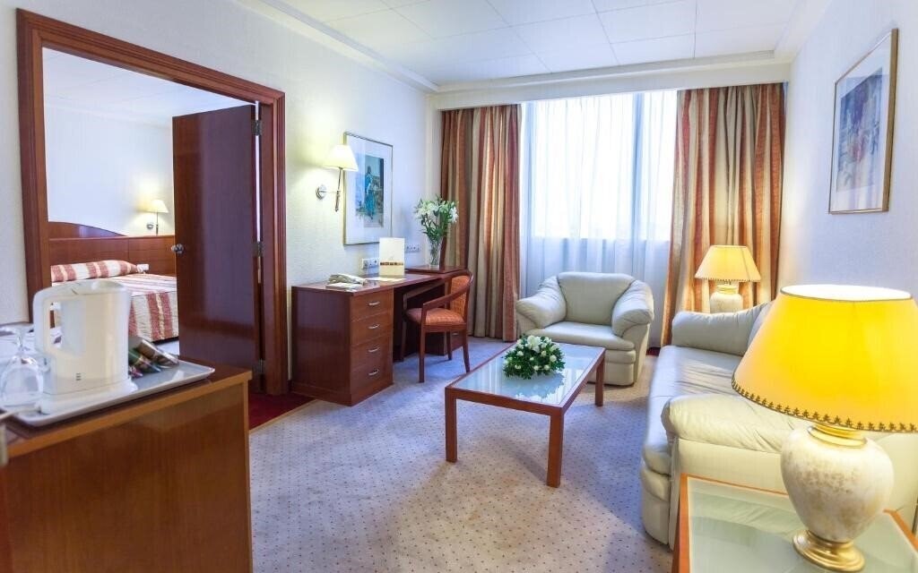 Готель Africa Tunis 5*