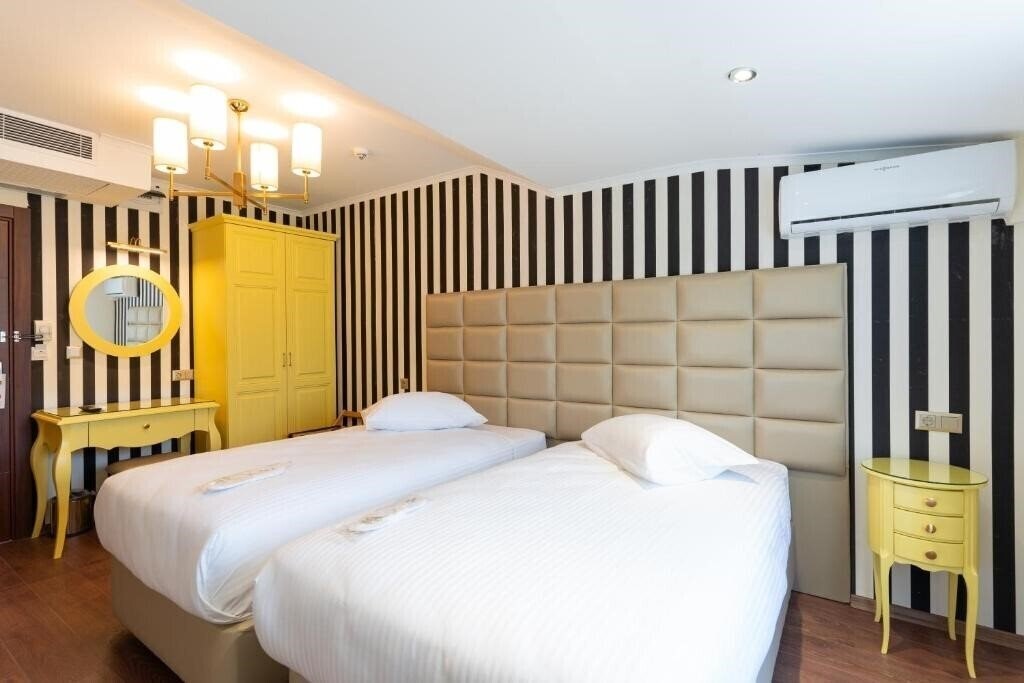 Апартаменти Motali Life Hotel 3*