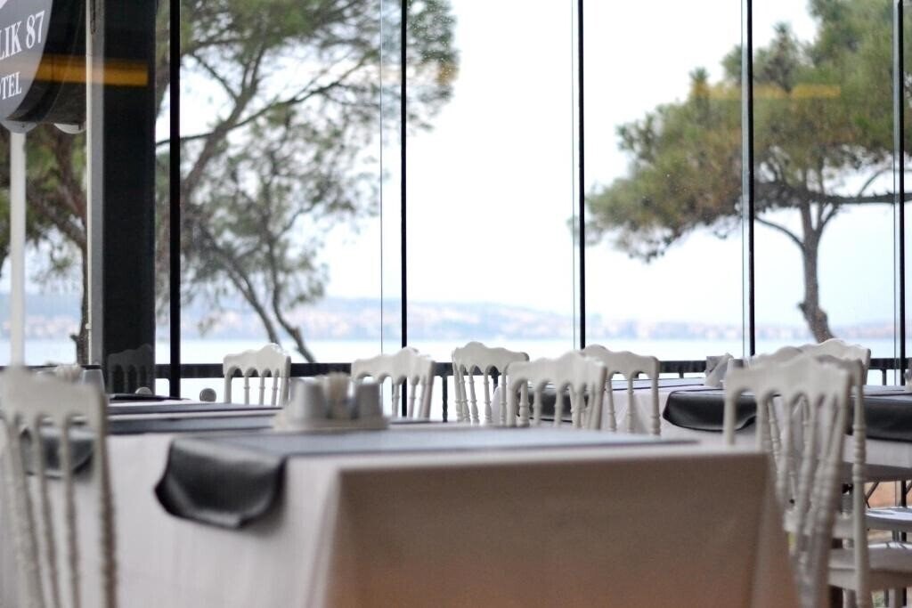 Зображення Camlik 87 Hotel Ayvalik 3*