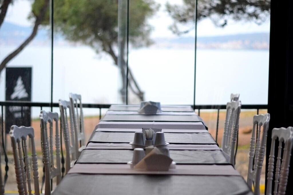 Фото Camlik 87 Hotel Ayvalik 3*