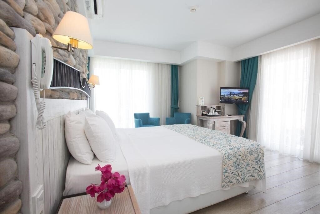 Вид Hattusa Vacation Thermal Club Kazdaglari 4*