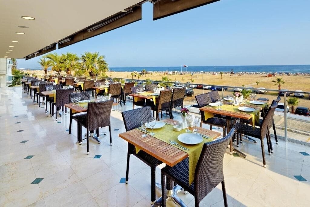 Апартаменти Ayvalik Cinar Hotel 3*