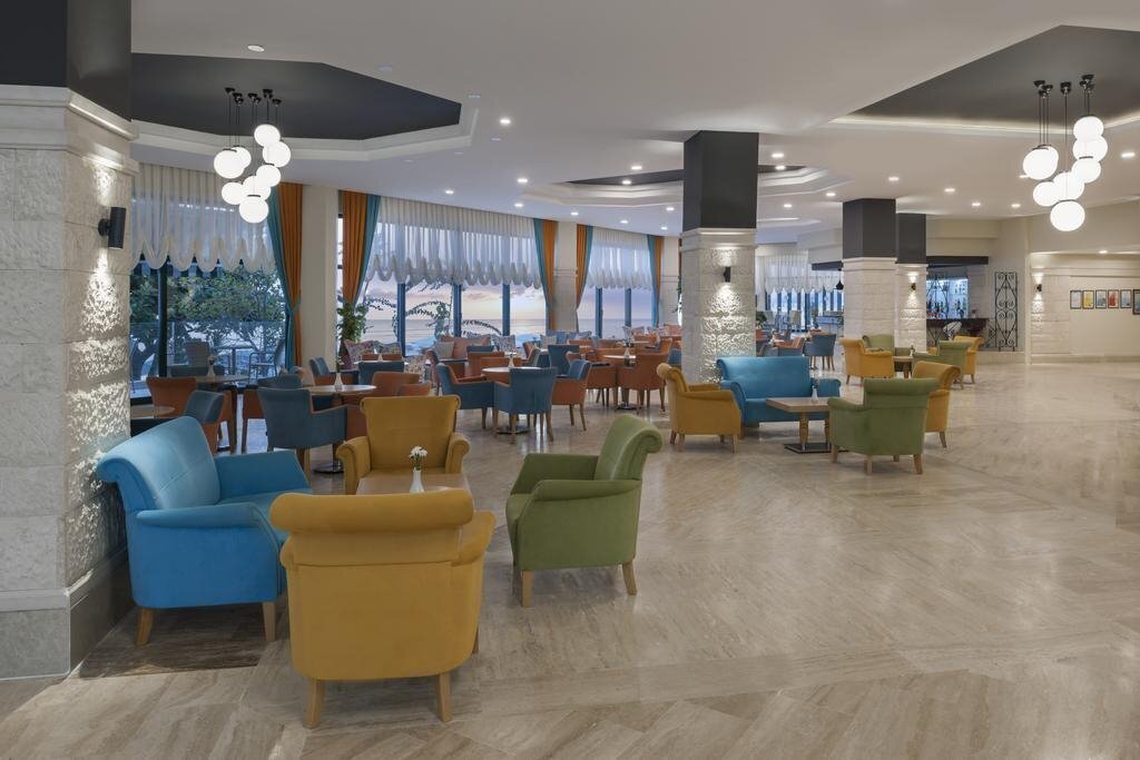 Апартаменты Aska Just In Beach Hotel 5*