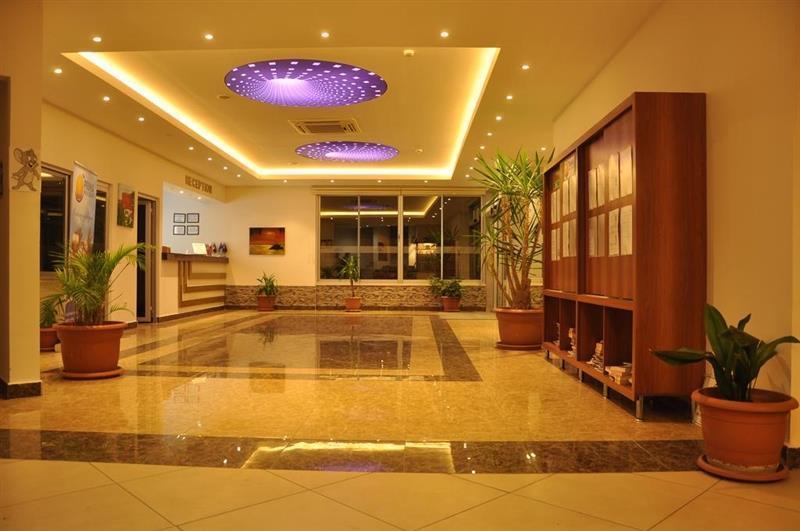 Апартаменты Grand Atilla 3*