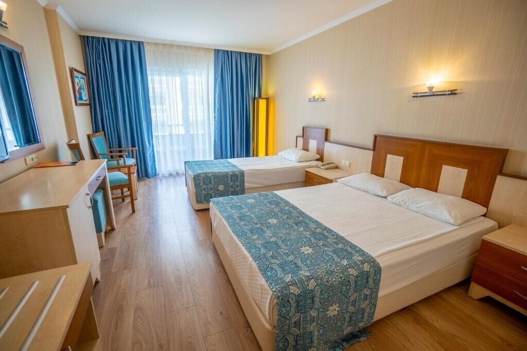 Панорама Stella Beach Hotel 5*