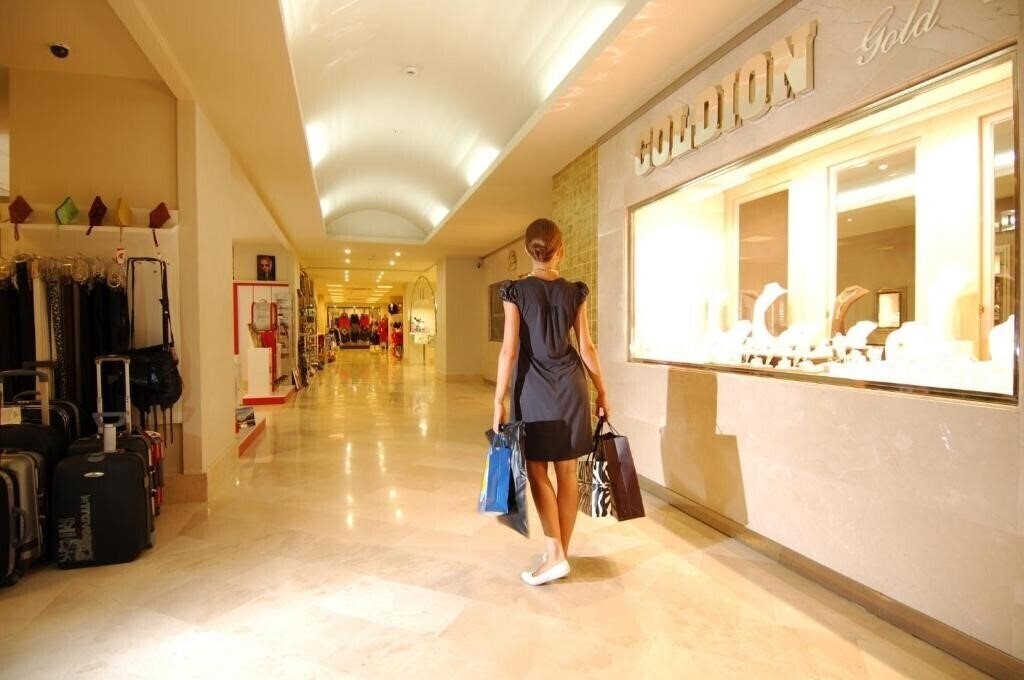 Панорама Gold City (ex. Goldcity Tourism Complex Condominium & Hotel & Spa) 5*