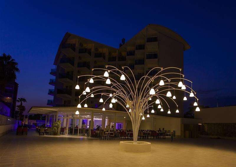 Апартаменты Infinity Beach Hotel (ex. Amanos Beach Hotel) 4*