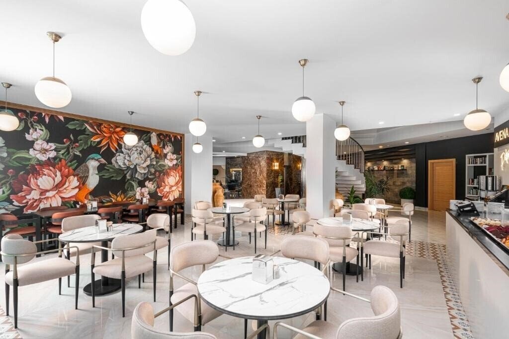 Картинка Avena Resort & SPA Hotel (ex. Gold Safran, New Safran Hotel) 4*