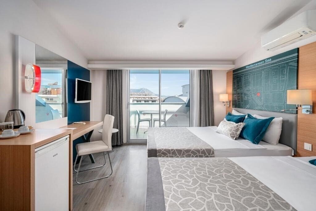 Вид Avena Resort & SPA Hotel (ex. Gold Safran, New Safran Hotel) 4*