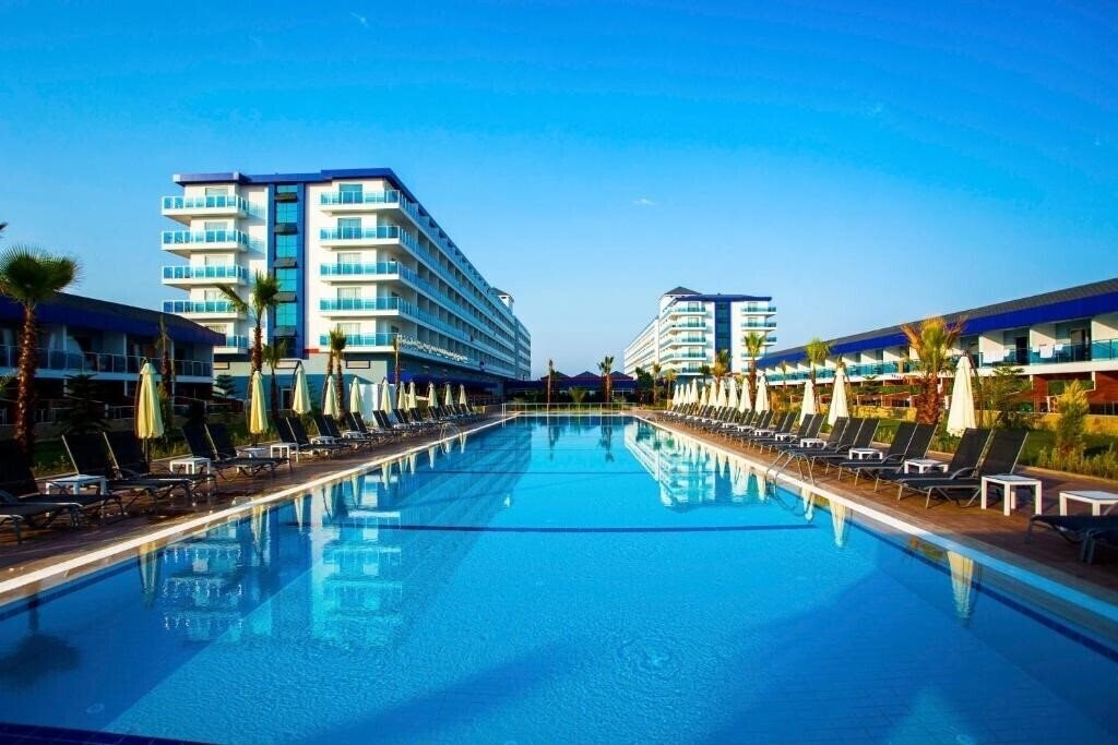 Панорама Eftalia Marin Resort 5*