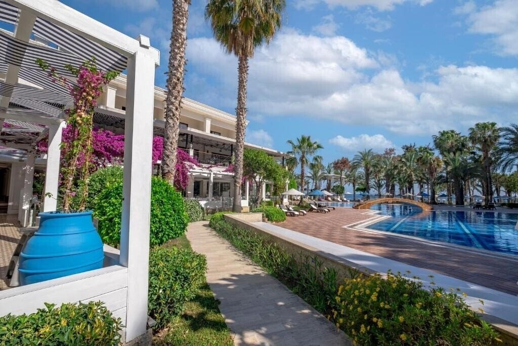 Вид Utopia Resort & Residence (ex. Alara Park Residence) 5*