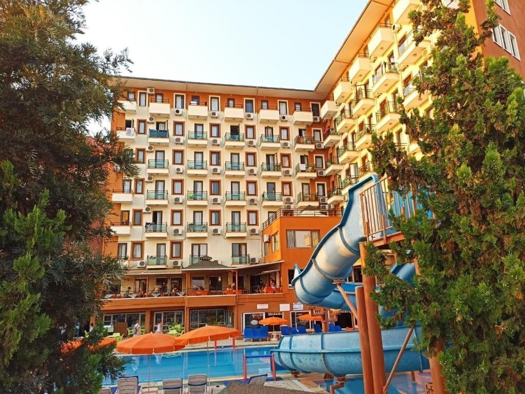 Апартаменты Sun Fire Beach Hotel 4*