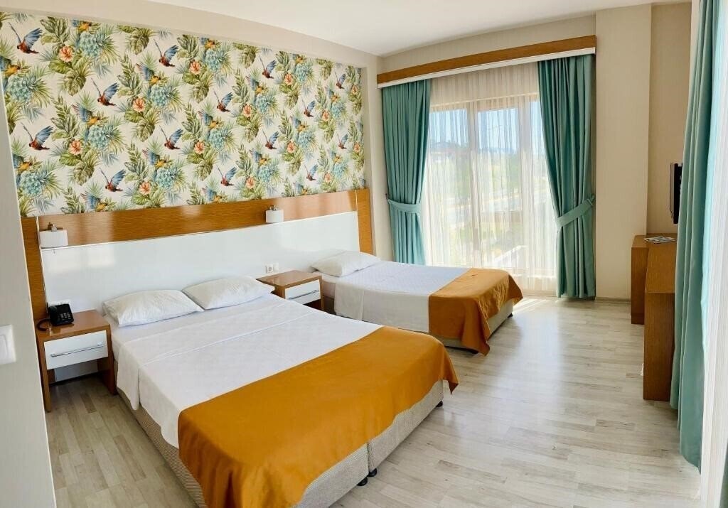 Территория Santana Hotel 4*