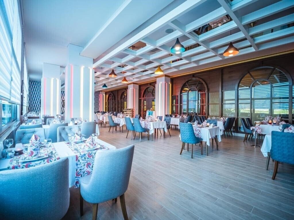Фотография The Lumos Deluxe Resort Hotel & SPA 5*