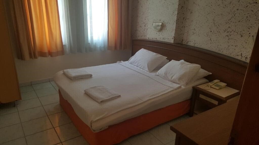 Вид Damlatas Elegant Apart Hotel (ex. Damlatas Elegant Apartments, Elegant Apartments) 3*