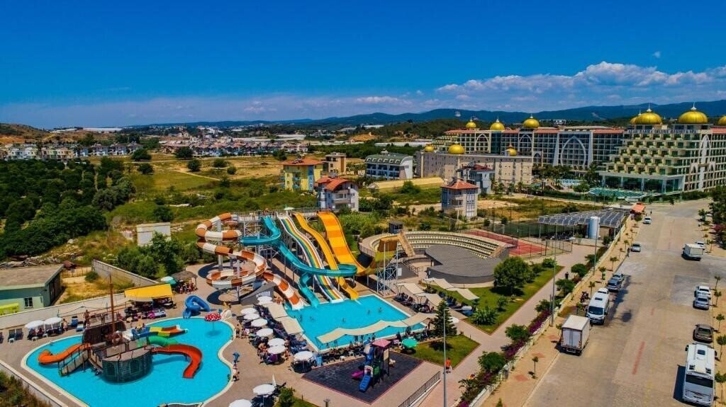 Отель Senza Hotels The Inn Resort & SPA 5*