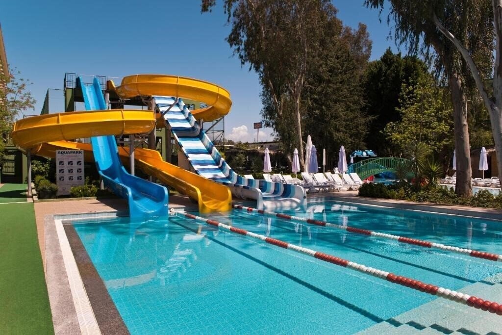 Апартаменты Botanik Hotel & Resort 5*