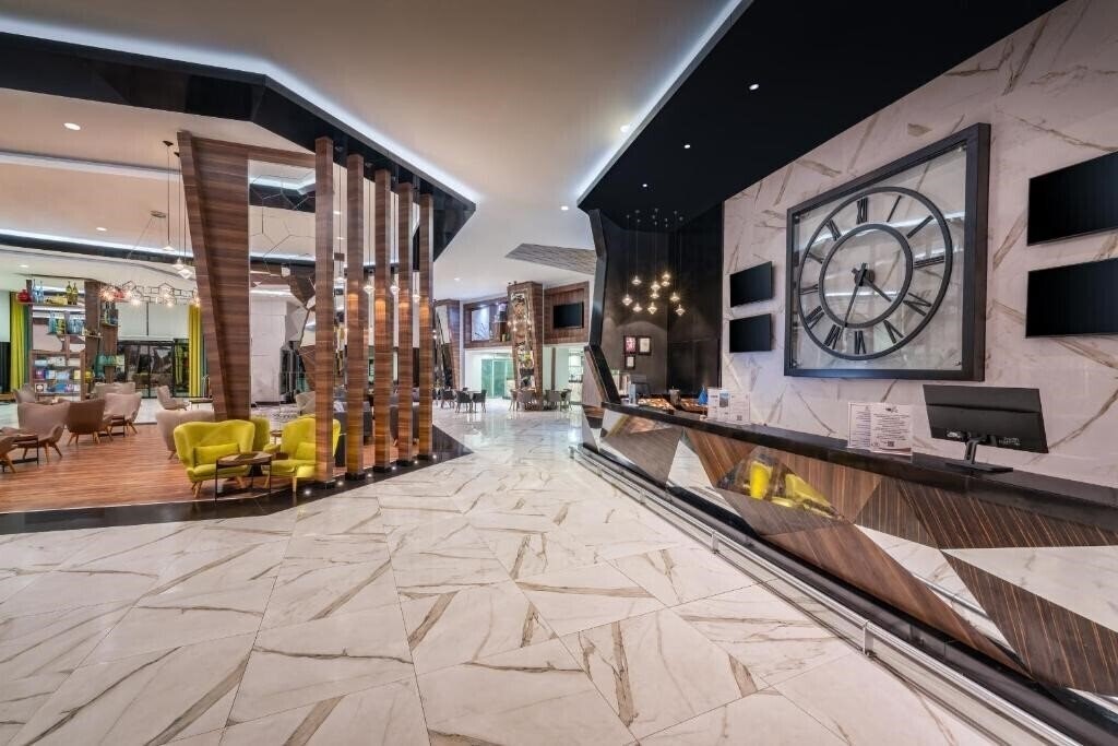 Территория Botanik Hotel & Resort 5*