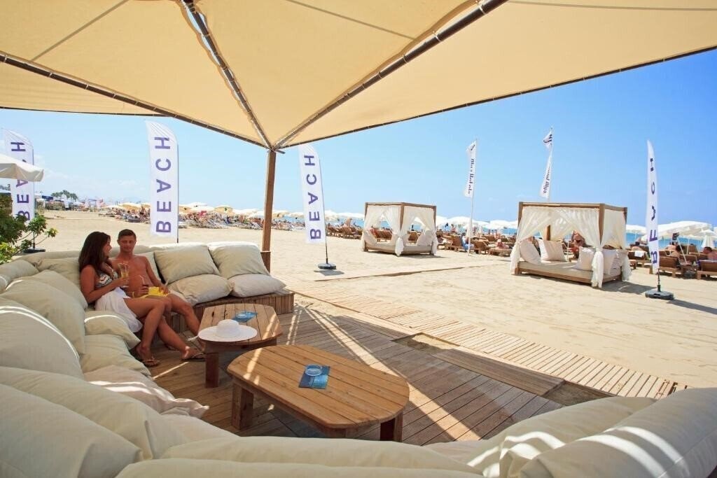 Территория Blue Diamond Alya Hotel 4*