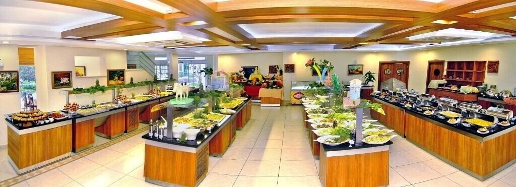 Апартаменты Gardenia Beach 4*