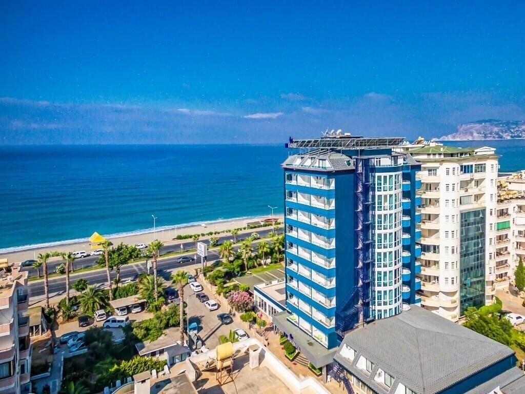 Отель Arsi Blue Beach Hotel 4*
