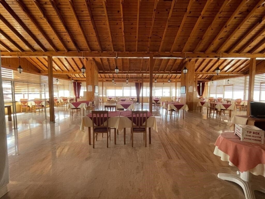 Территория Kleopatra Miray Hotel (ex. Miray Hotel, Miray Hotel Kleopatra, Miray Hotel Alanya) 3*