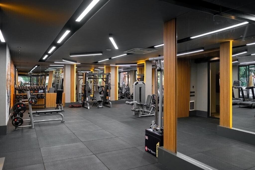 Апартаменты Villa Sun Flower Hotel (ex. Villa Sunflower Aparts & Suites) 4*