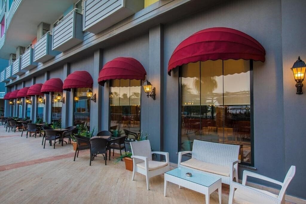 Вид Meridia Beach Hotel (ex. Club Hotel Karaburun) HV-1