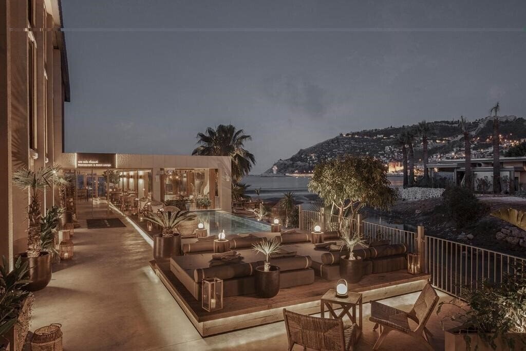 Панорама En Vie Beach Boutique Hotel (ex. Best Beach Hotel) 3*