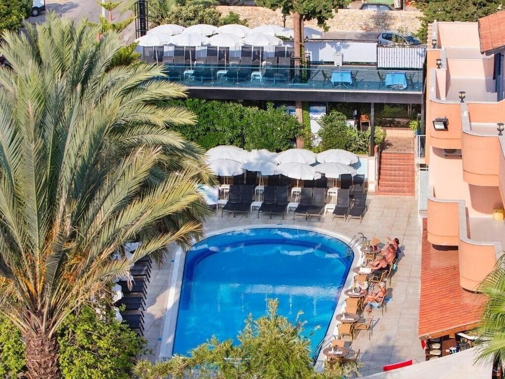 Вид May Flower Apart Hotel (ex. May Flower Hotel, H.Flower Hotel) 3*