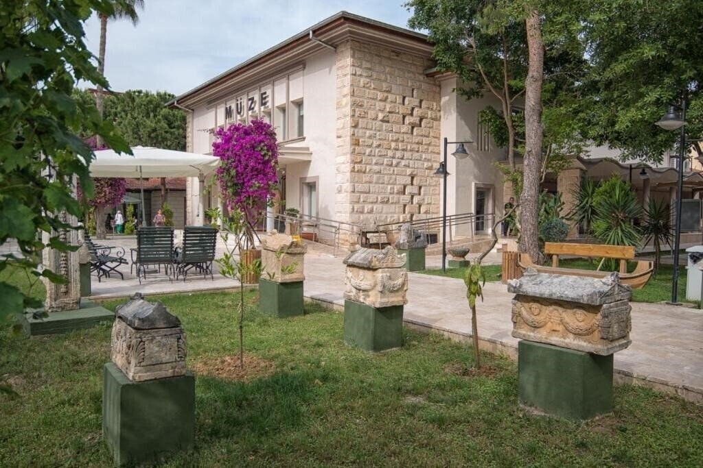 Панорама Riviera Hotel & SPA 4*