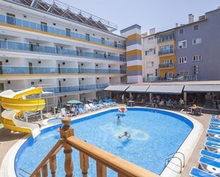 Отель Meroddi Bagdatliyan Hotel 4*