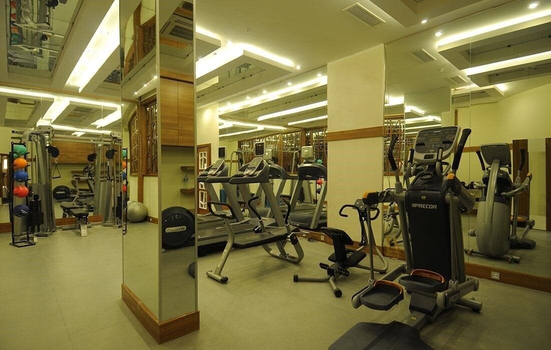 Апартаменты Gold Island Hotel 5*