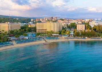 Отель Quattro Beach Resort & SPA 5*
