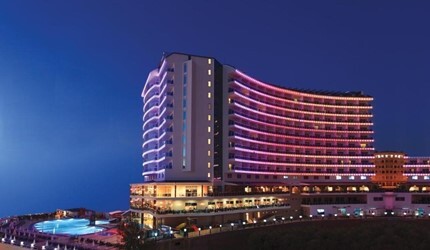 Отель Quattro Beach Resort & SPA 5*