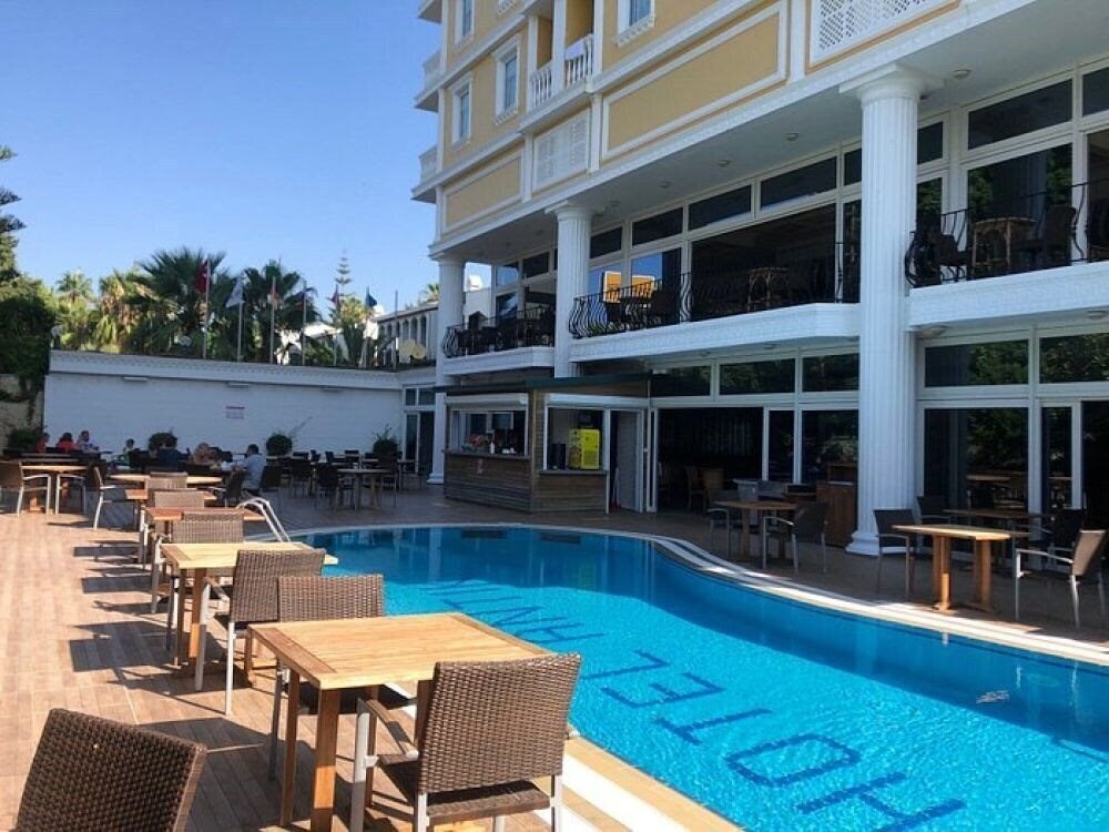 Картинка Antique Hotel 4*