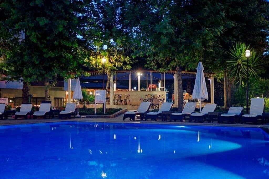 Панорама Miarosa Incekum Beach (ex. Alara Kum, Tui Fun & Sun Miarosa Incekum Beach) 5*