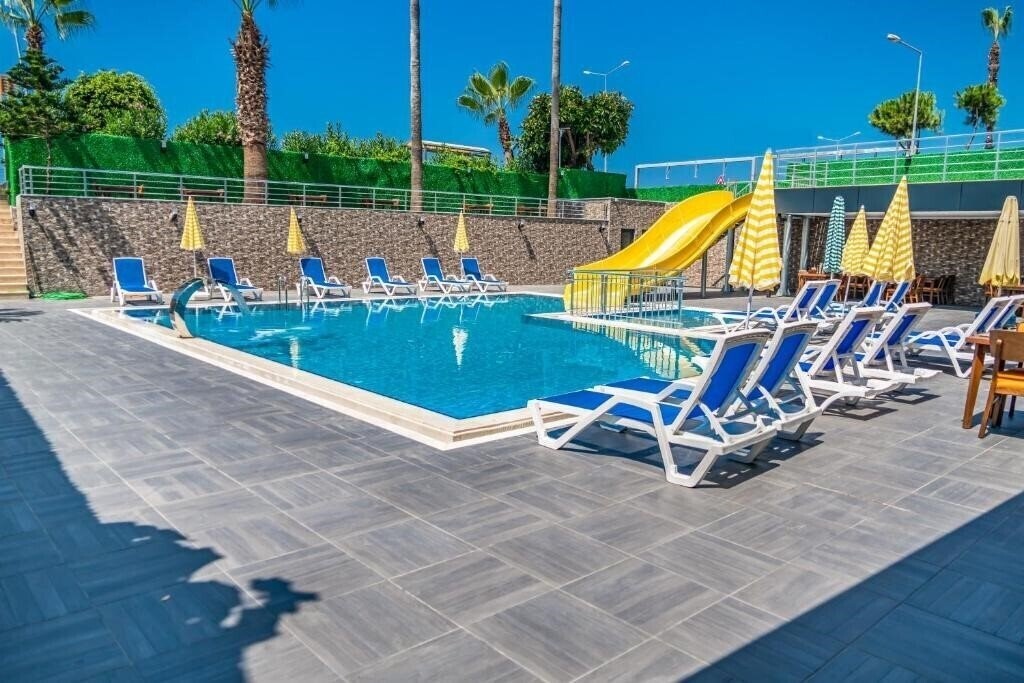Апартаменты Arsi Paradise Beach Hotel 4*