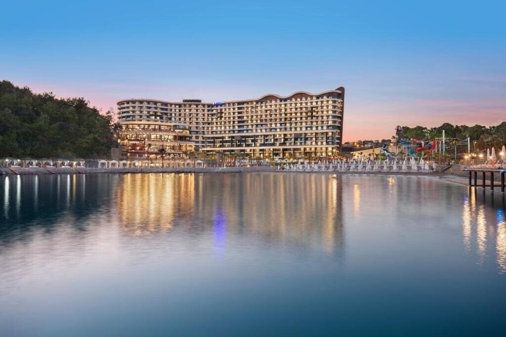 Отель Mylome Luxury Hotel & Resort 5*