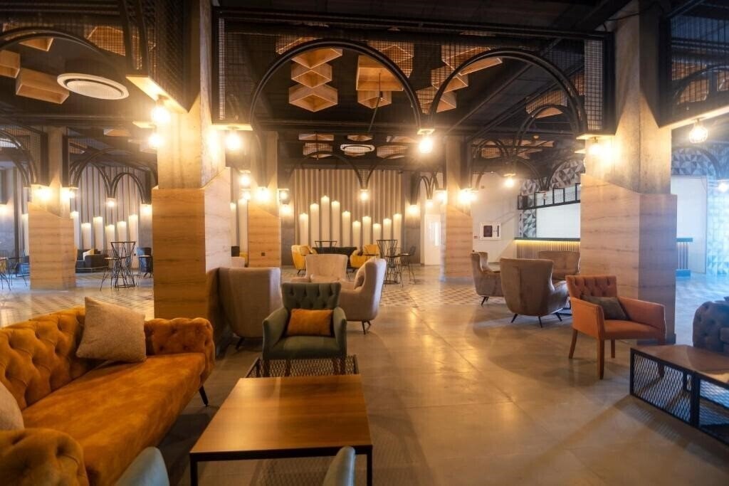 Панорама Grand Kolibri Prestige & SPA 5*