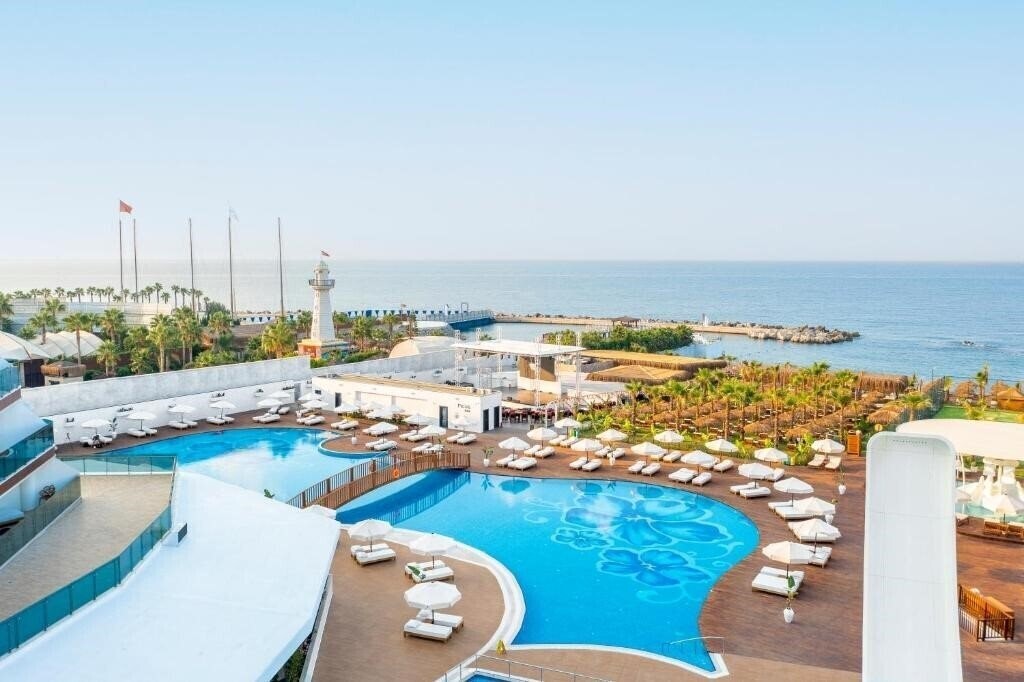 Территория Rubi Platinum Sign 5*