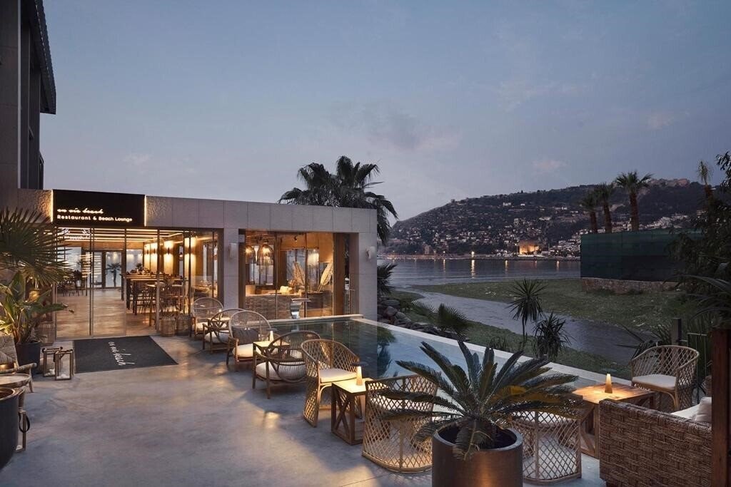 Вид Sun Hotel by En Vie Beach (ex. Sun Hotel) 3*