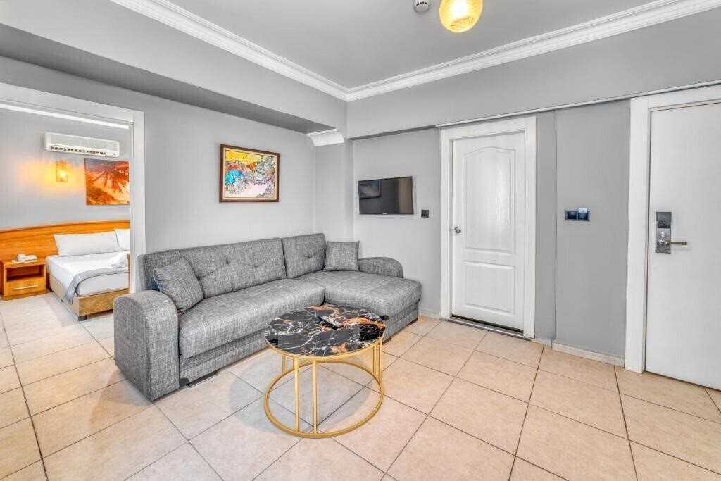 Панорама Icaria Apart Hotel (ex.  Kleopatra Coral Apart) 3*