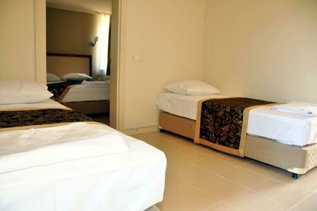 Территория Buhana Hotel 3*