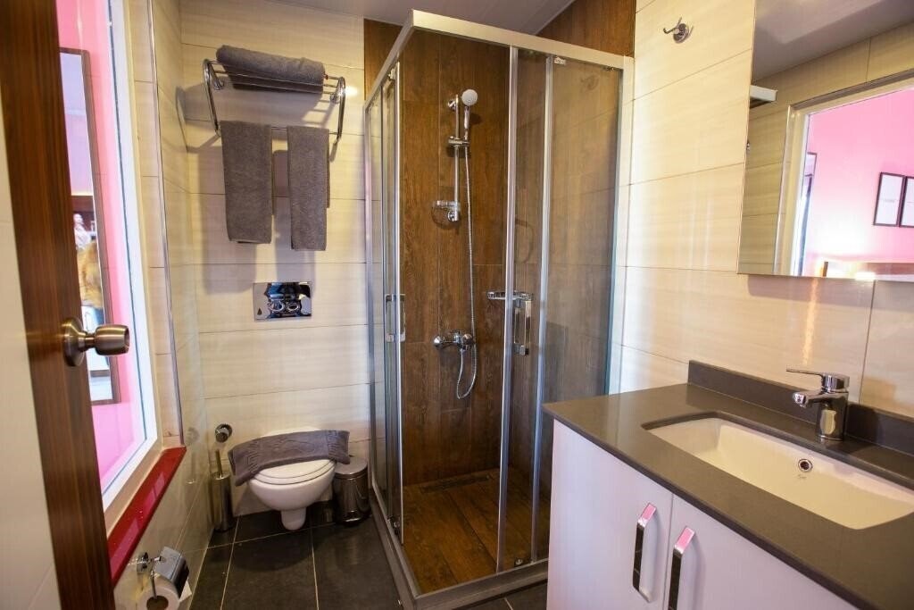 Картинка HMA Hotel & Suites 3*