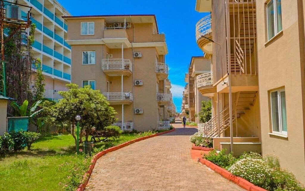 Апартаменты Club Wasa Holiday Village (ex. Larissa Holiday Beach Club, Coralis Sun Queen Beach Hotel, Aska Sun Queen Beach Hotel, Sun Queen Beach) 4*